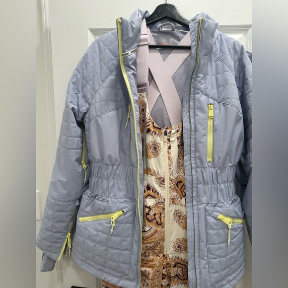 Free People Movement - Alpine Glow Ski Bib Medium - Picture 5 of 13
